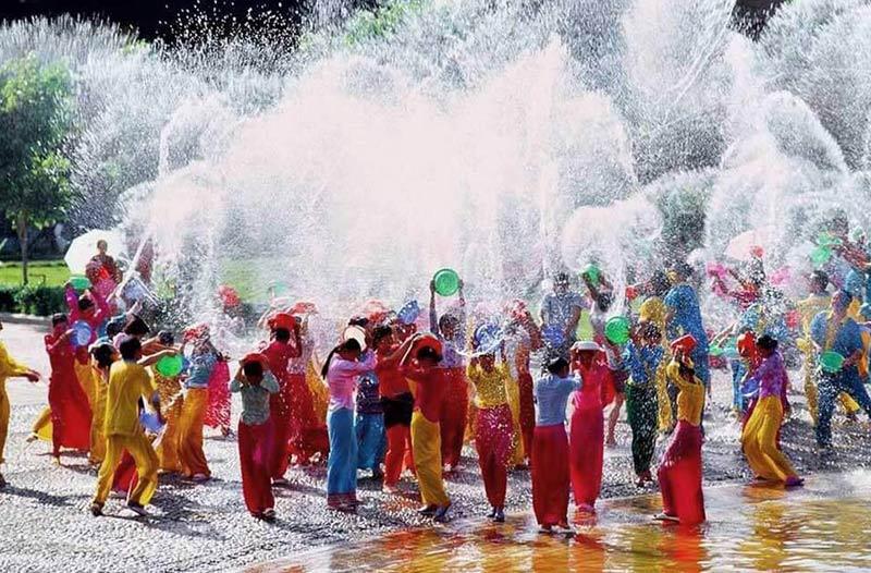 آشنایی با جشن آب تایلند