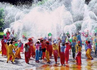 آشنایی با جشن آب تایلند