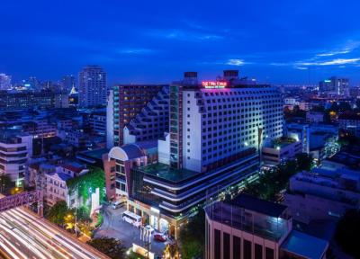 هتل 4 ستاره تویین تاورز بانکوک