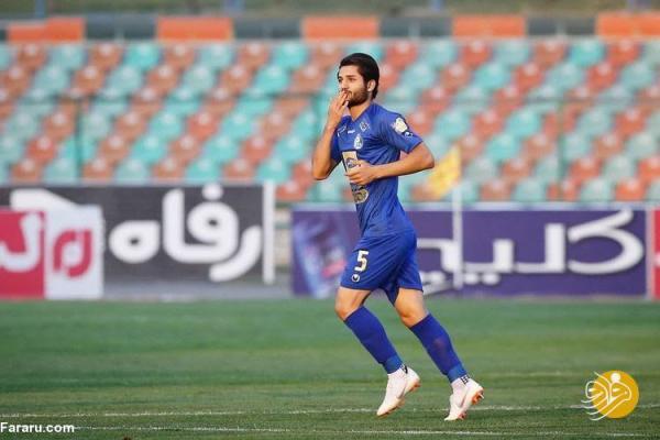 مدافع استقلال به تیم ملی دعوت شد؛ عارف به جای وحید امیری مدافع استقلال به تیم ملی دعوت شد؛ عارف به جای وحید امیری